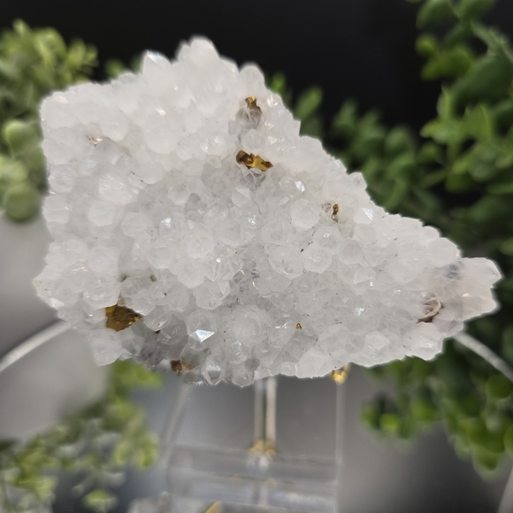 Chalcopyrite w quartz from China